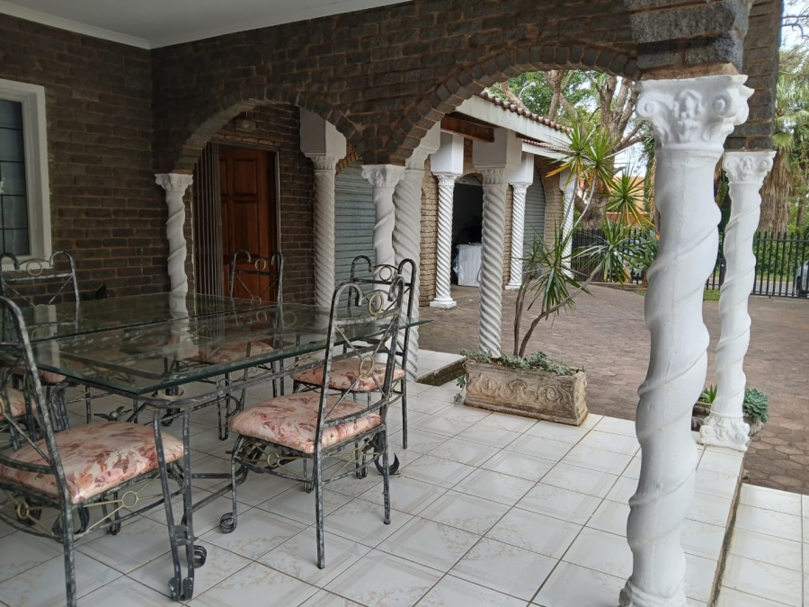 3 Bedroom Property for Sale in Geelhoutpark North West